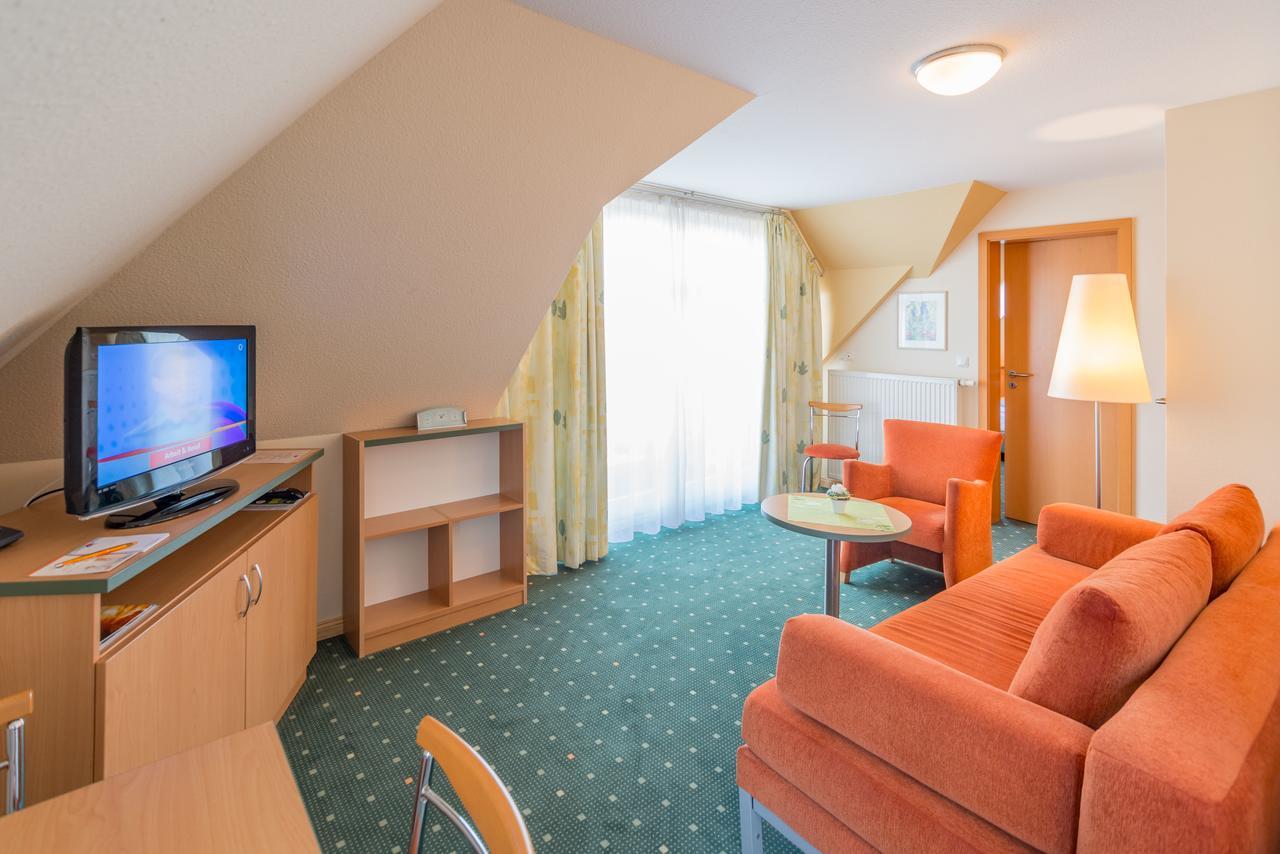 Am Weststrand Apartmenthaus Waldeck Kuehlungsborn Exterior photo