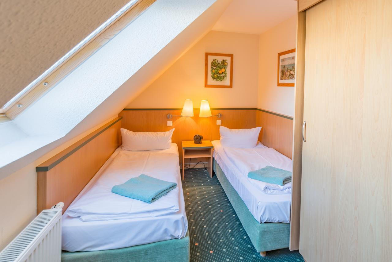 Am Weststrand Apartmenthaus Waldeck Kuehlungsborn Exterior photo